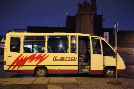 Minibus rental (with driver) Paris, France Iveco 25 seats